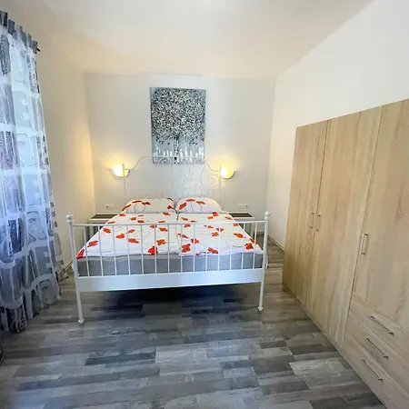 Appartamento In 41597 Crikvenica